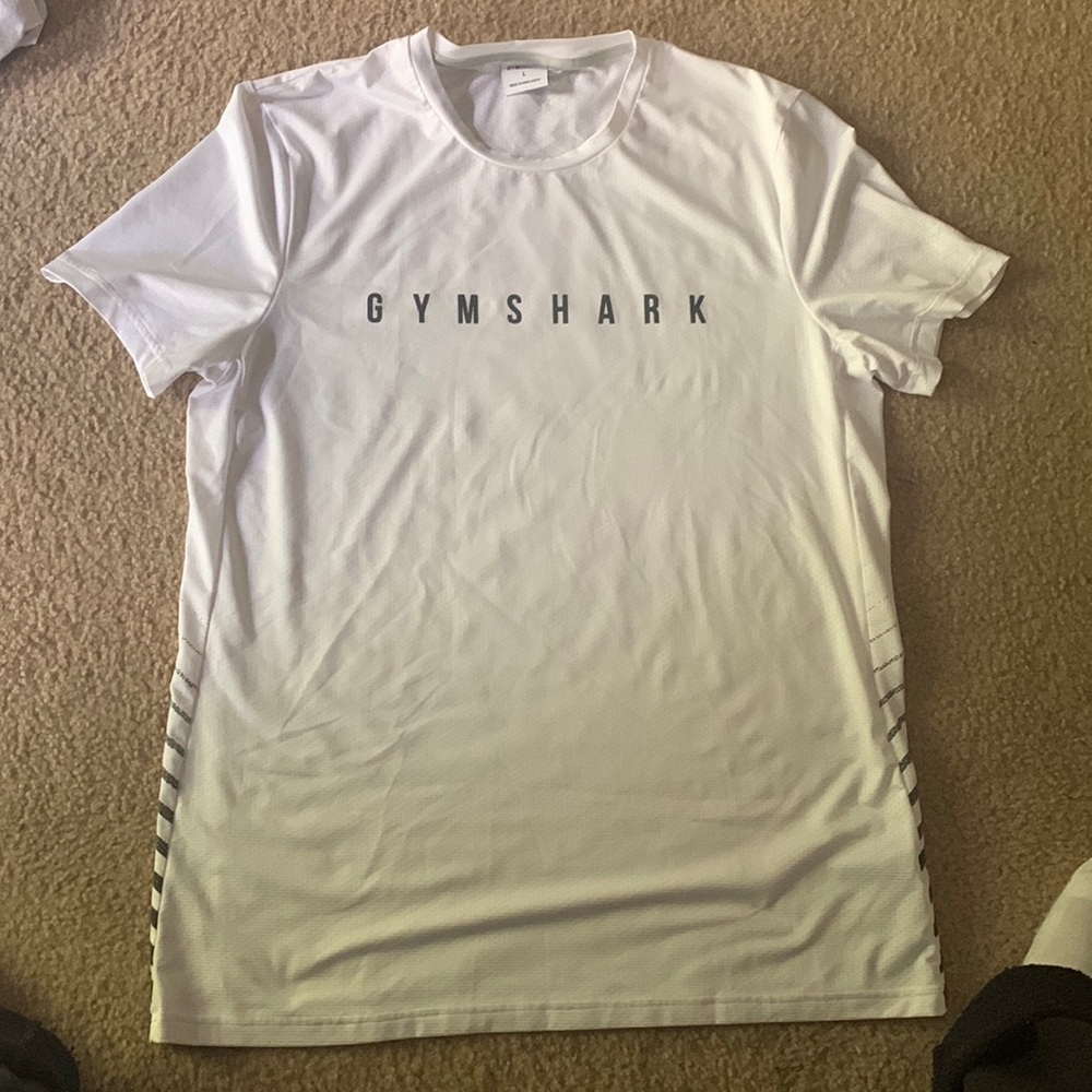 GYMSHARK TEE